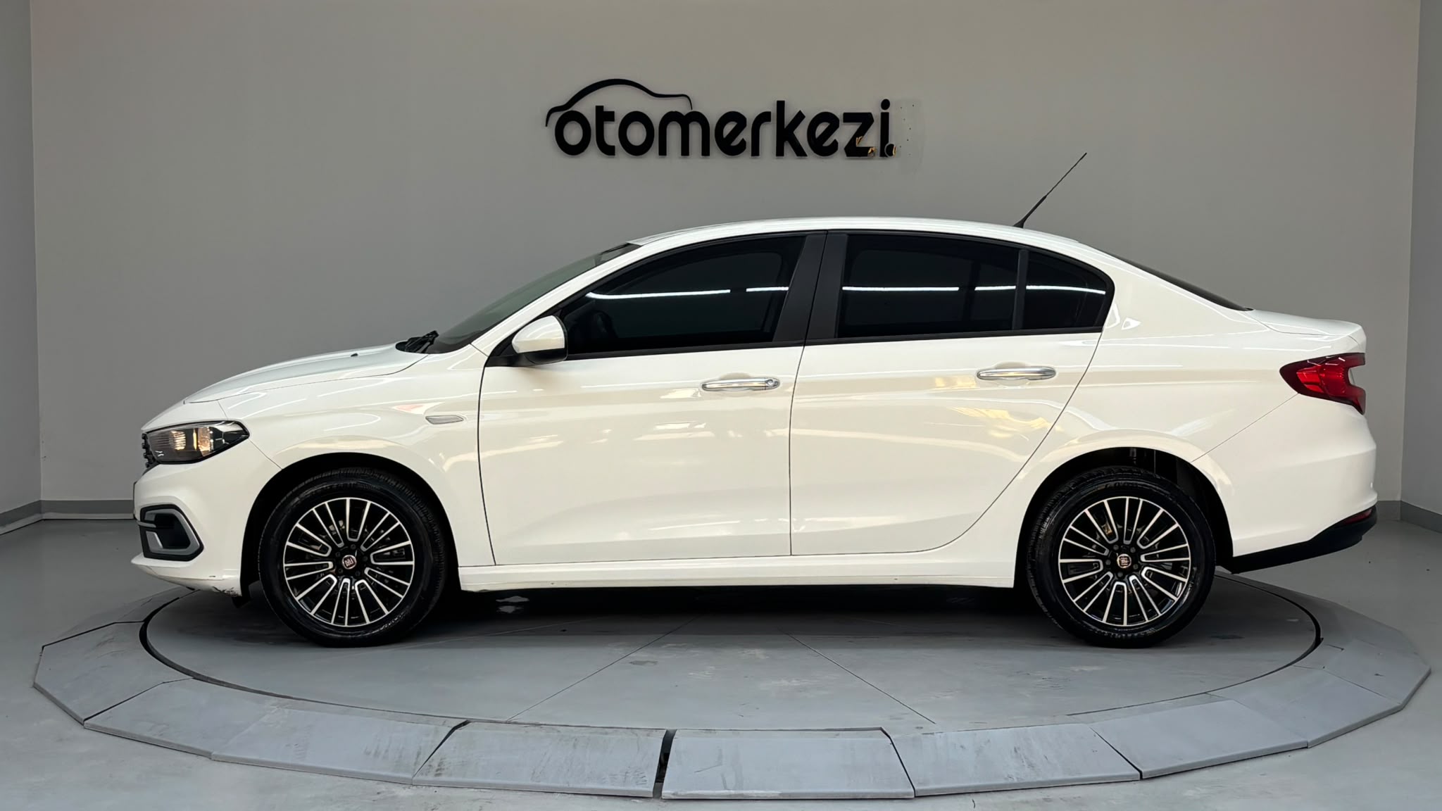 FIAT EGEA 5